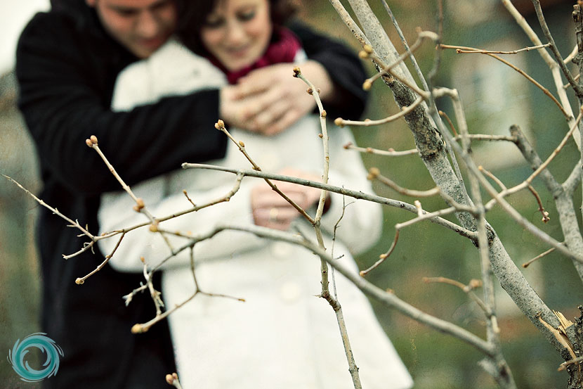winter engagement photo