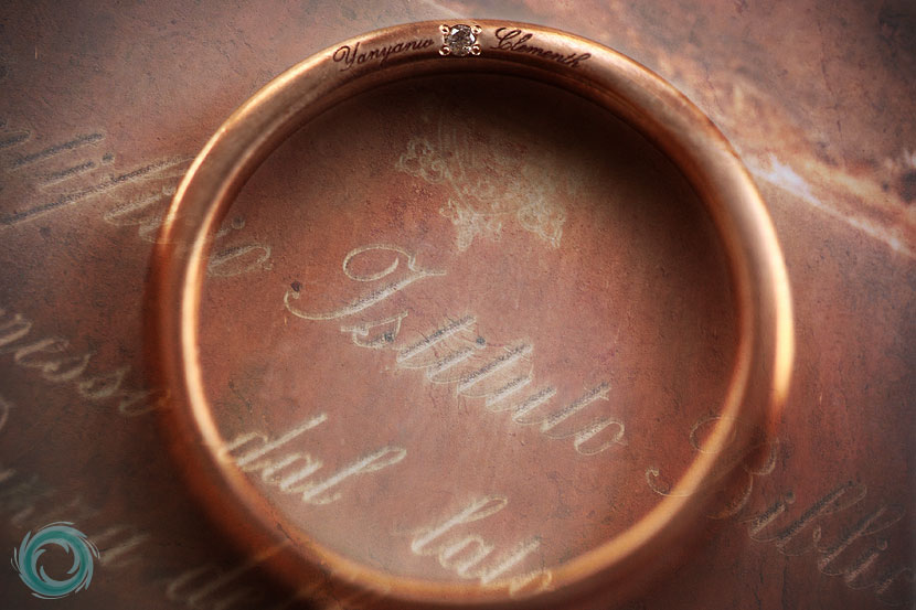macro-ring-photograph-with-engraving