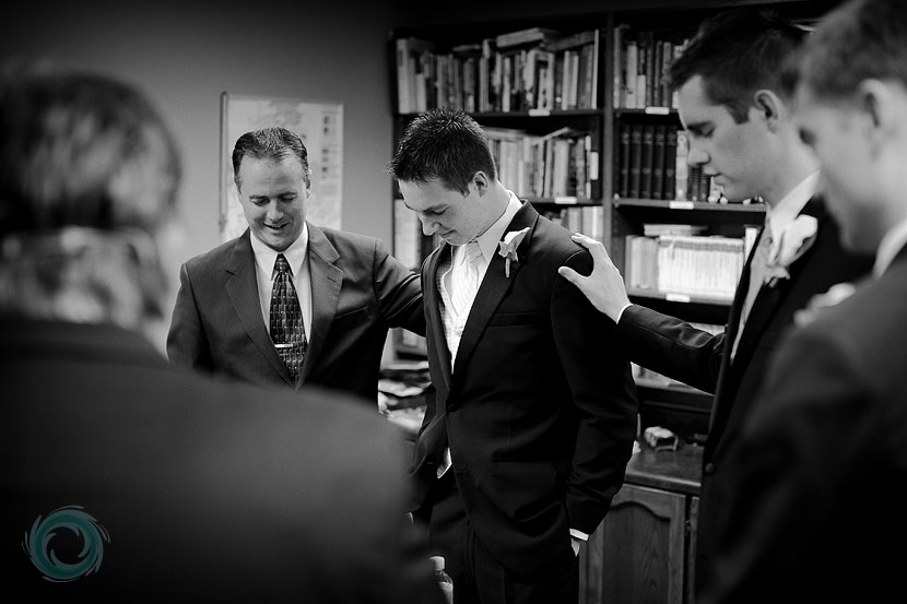 kyle-and-his-guys-pray-together-before-the-wedding-taken-photojournalism-style kyle-and-his-guys-pray-together-before-the-wedding-taken-photojournalism-style