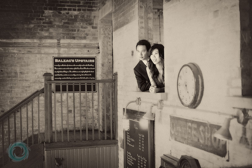 engagement pictures toronto's distillery 009 engagement pictures toronto's distillery 009