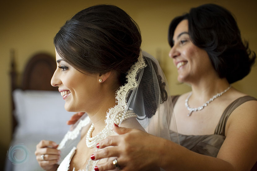 05-a beautiful pic of the bride once she's ready