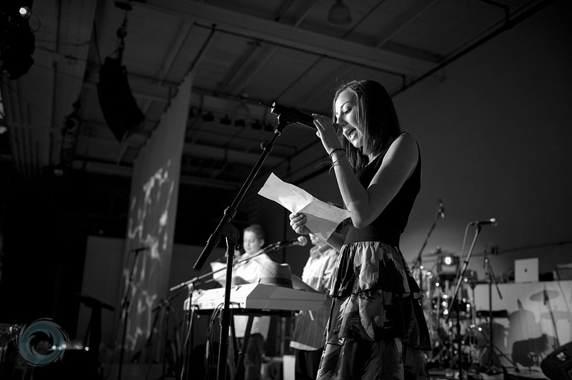 28-the kids perform for their parents