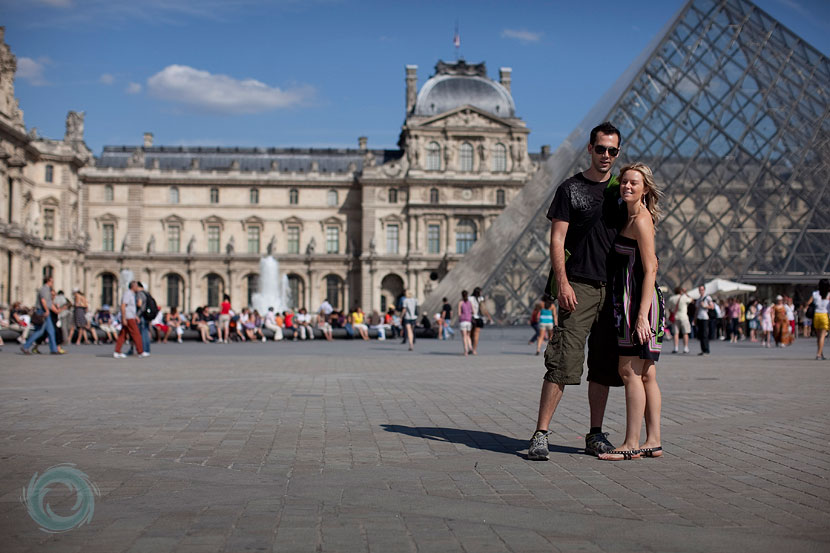 Paris-Travel-Photos-07-Dave-and-charlotte-at-the-louvre Paris-Travel-Photos-07-Dave-and-charlotte-at-the-louvre