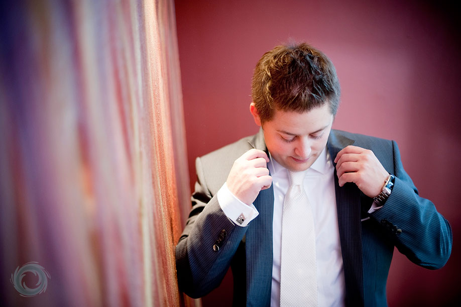 06-groom-getting-ready 06-groom-getting-ready