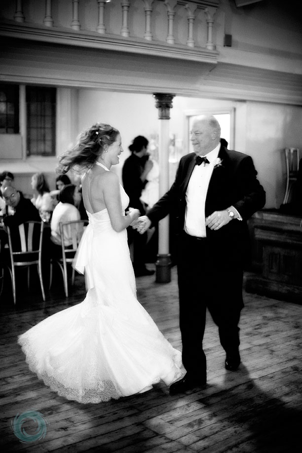 30-bride-and-father-dancing