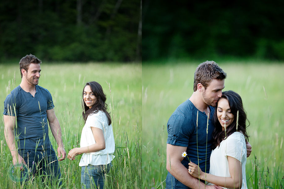 17-engagement-pictures-field