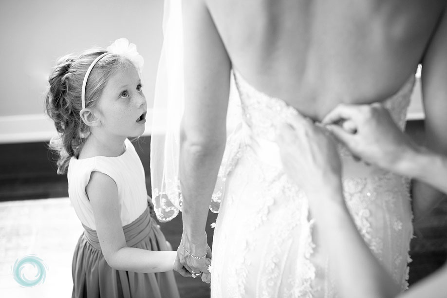 4 Adorable Flower Girl in Awe at The Princess